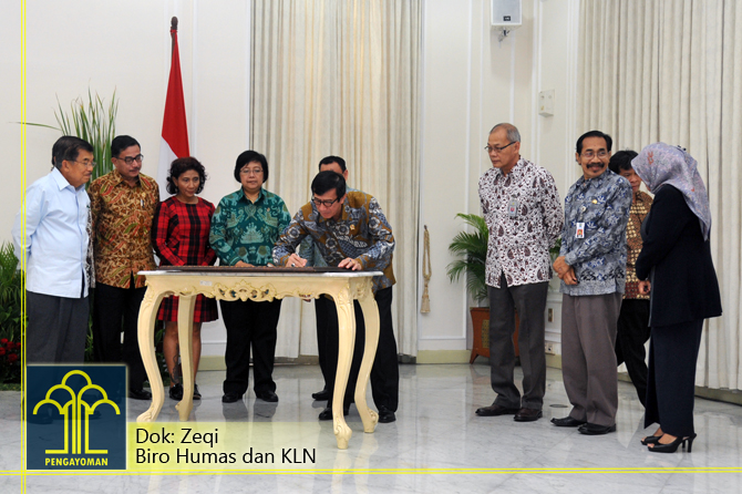 2015-03-03 MoU Kemenkumham di SetWapres 01